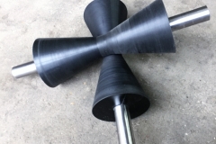 Black V-Rollers