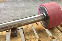 Red idler roller